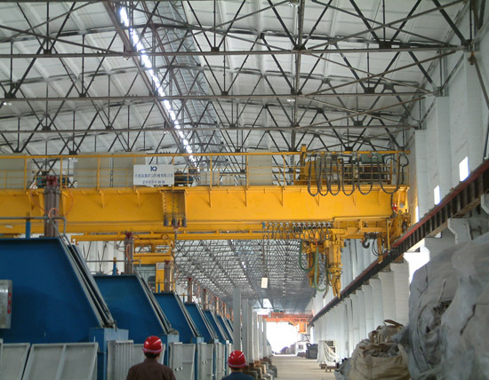 簡易電解多功能起重機(jī)用于宜昌，六盤水等鋁廠
